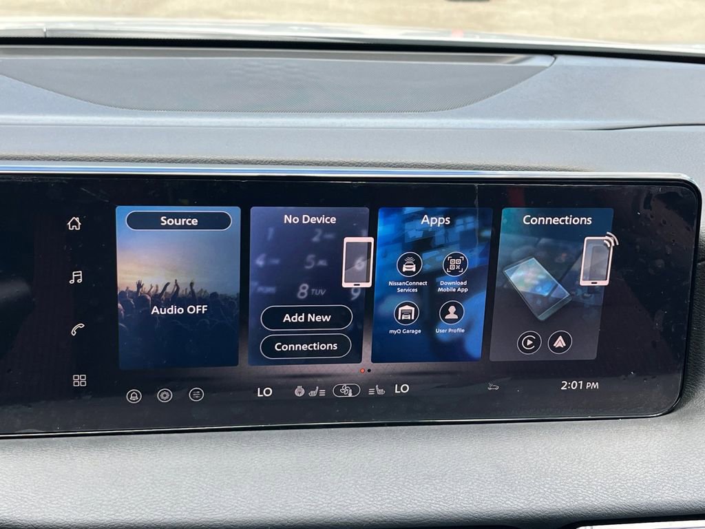 New 2026 Nissan Sentra SR FWD image 9