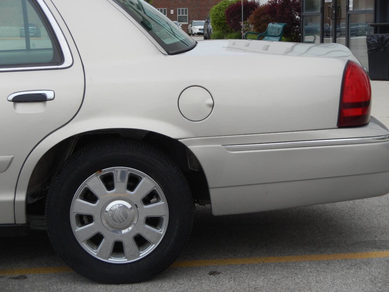 Used 2008 Mercury Grand Marquis LS RWD image 11