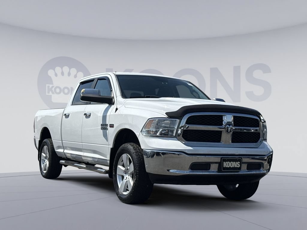 Used 2017 RAM 1500 Classic SLT AWD/4WD image 10