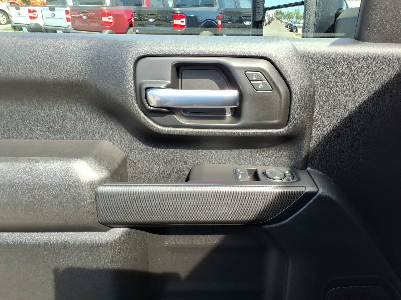 Used 2021 Chevrolet Silverado 2500 W/T w/ WT Convenience Package RWD image 11