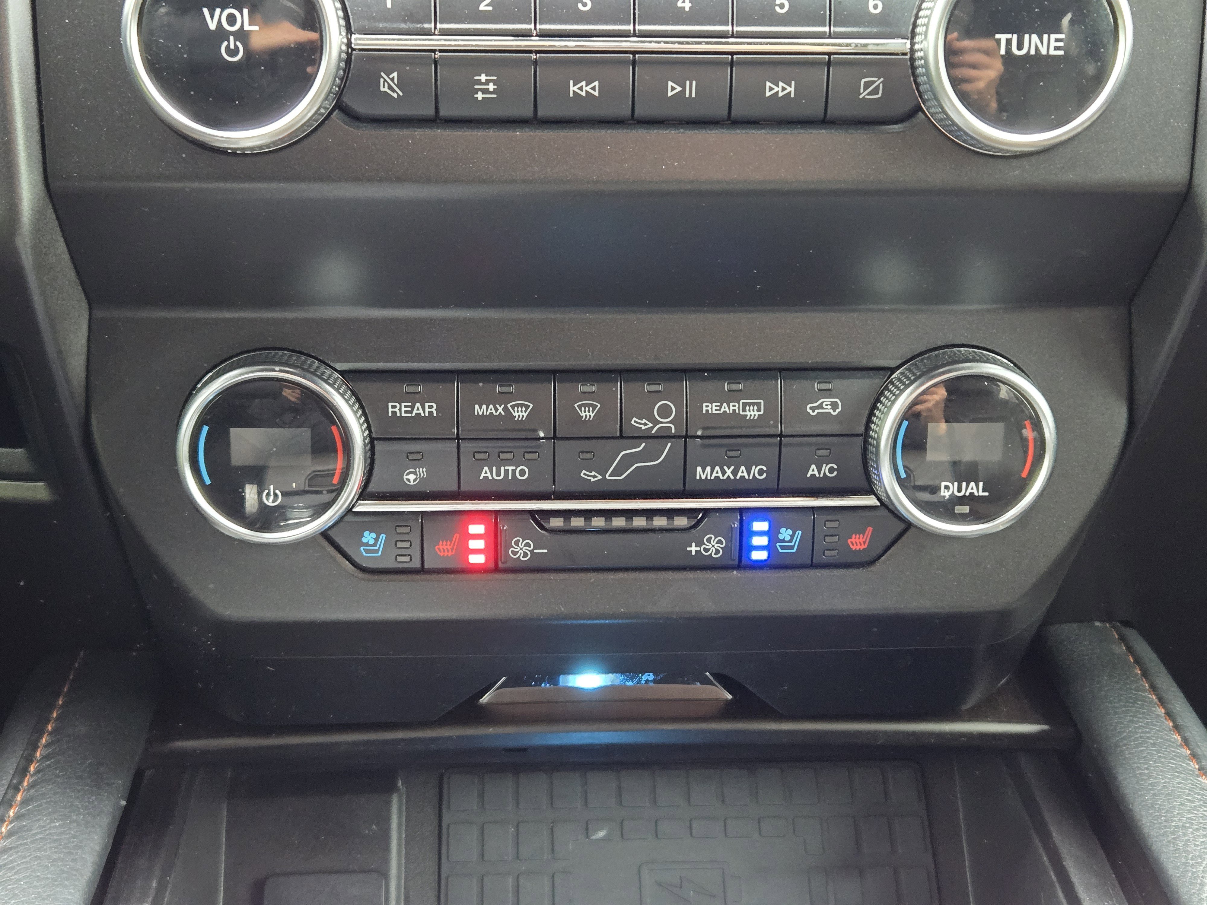 Used 2020 Ford Expedition King Ranch w/ Cargo Package image 22