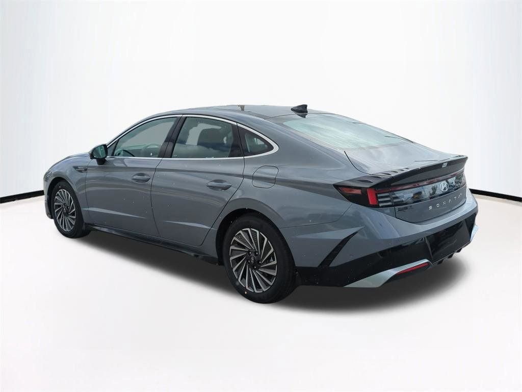 New 2026 Hyundai Sonata Limited image 7