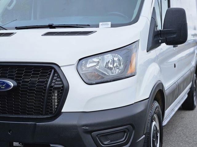 Used 2023 Ford Transit 250 Medium Roof image 9