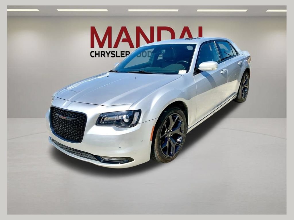 Used 2021 Chrysler 300 S RWD image 1