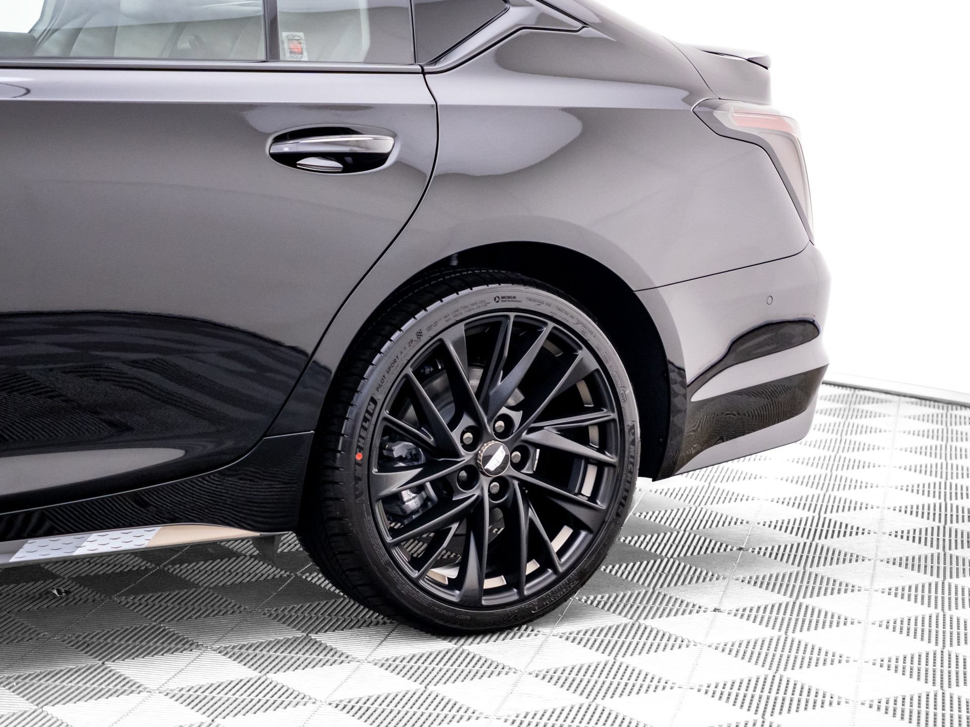 New 2026 Cadillac CT5 Sport w/ LPO, Bronce Accent Package AWD/4WD image 34