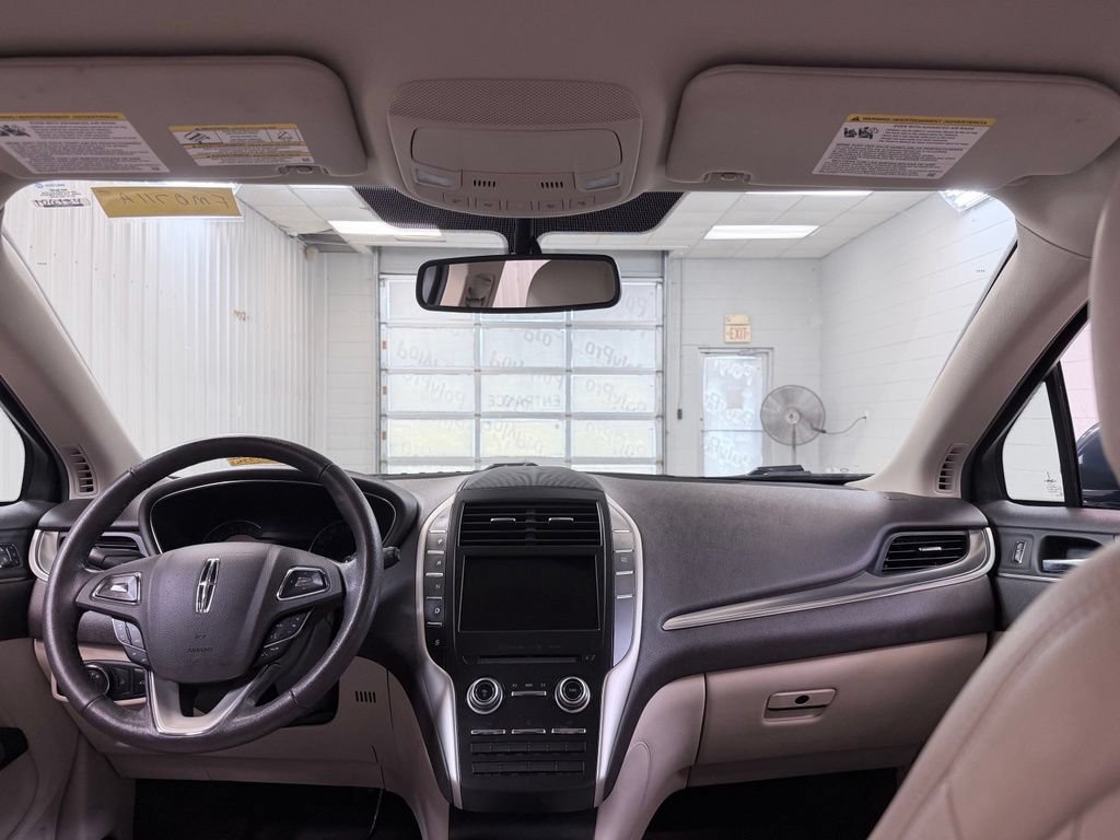 Used 2018 Lincoln MKC Premiere FWD image 25