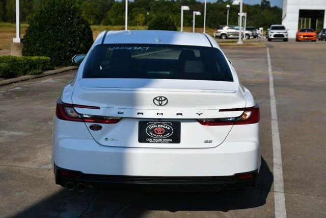 New 2025 Toyota Camry SE image 4