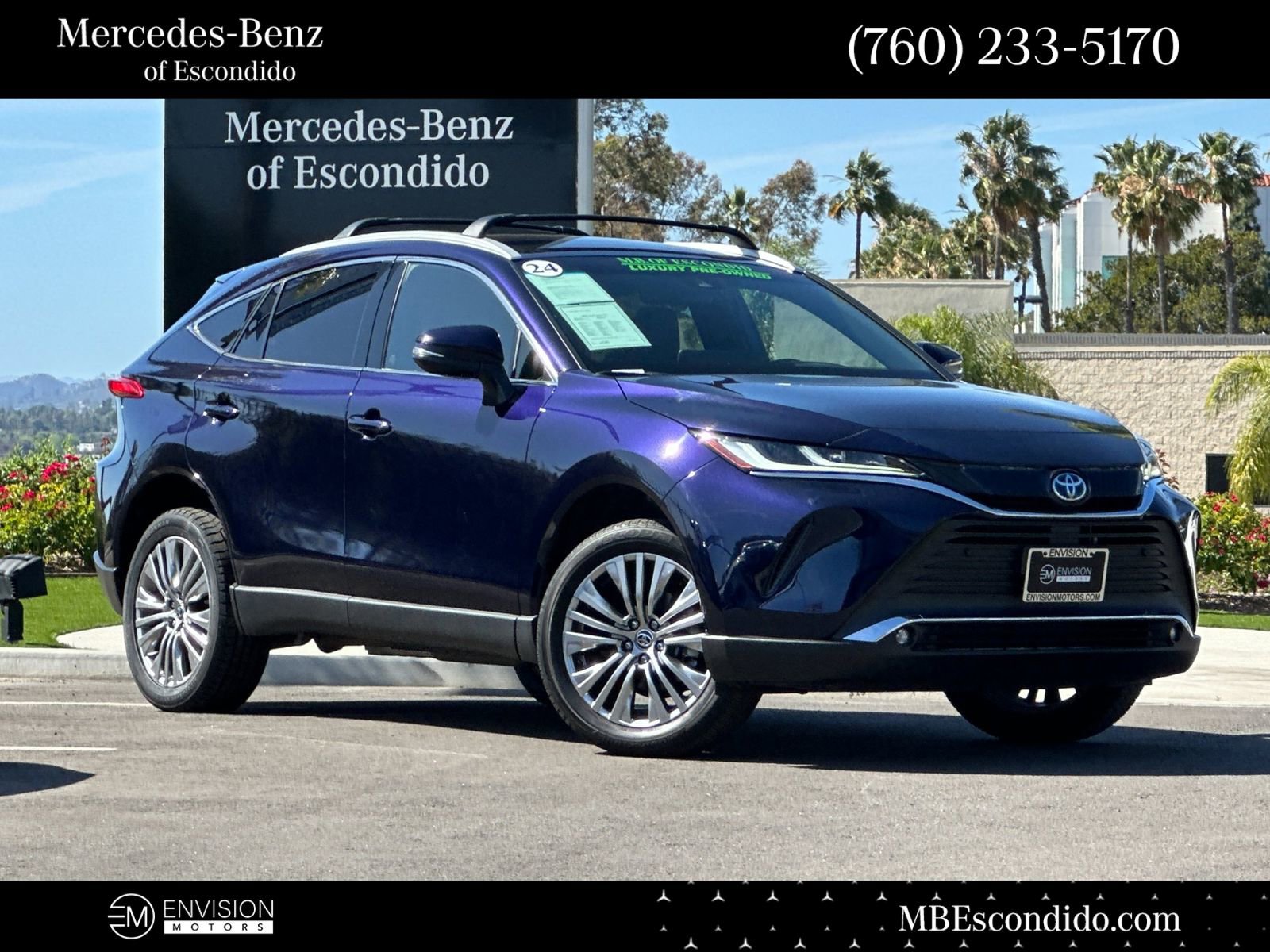 Used 2024 Toyota Venza XLE AWD/4WD image 1