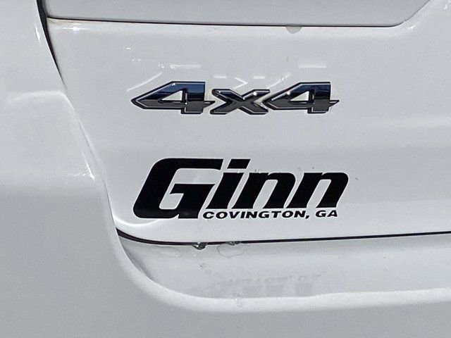 Used 2023 Jeep Grand Cherokee Overland w/ Luxury Tech Group IV AWD/4WD image 34