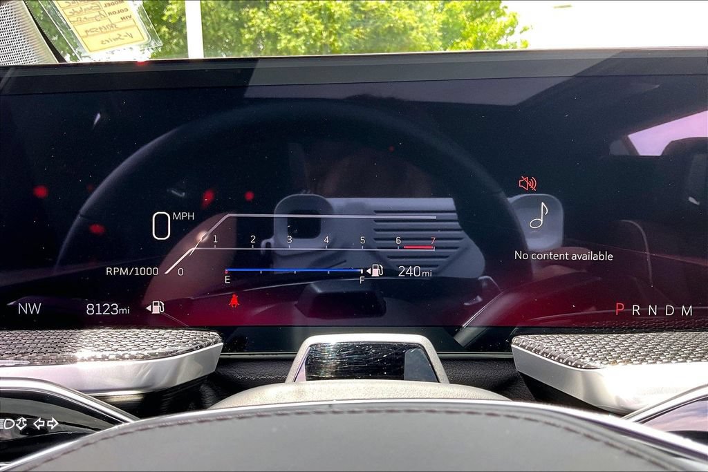 Certified 2025 Cadillac Escalade V AWD/4WD image 22