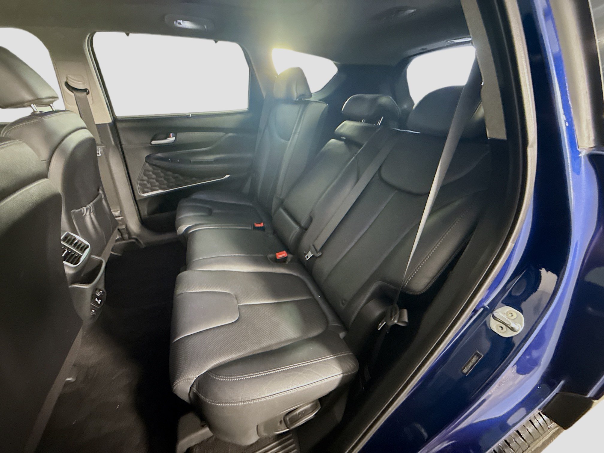 Used 2020 Hyundai Santa Fe Limited FWD image 25