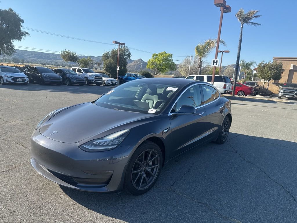 Used 2018 Tesla Model 3 Long Range image 4