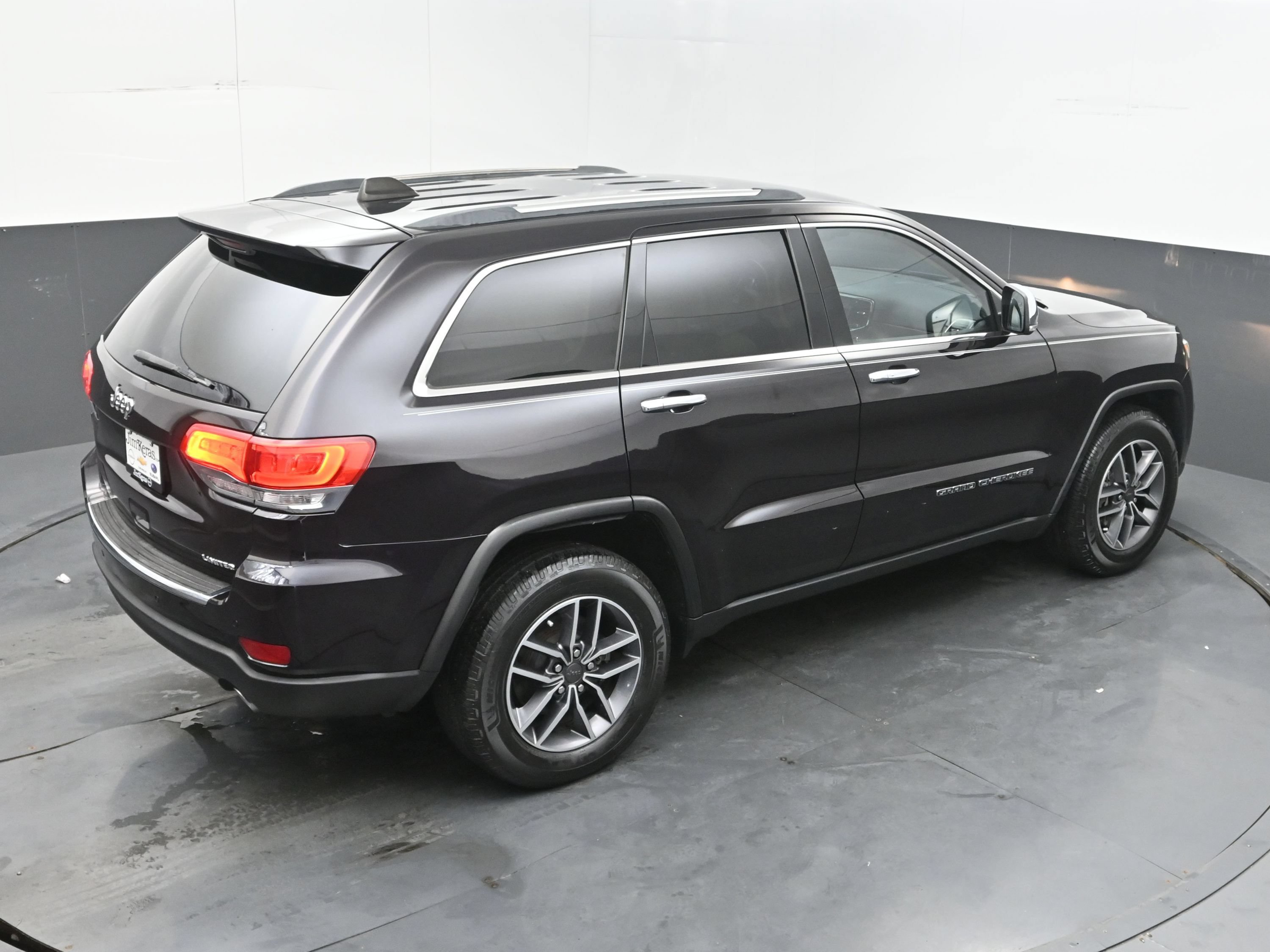 Used 2019 Jeep Grand Cherokee Limited RWD image 36