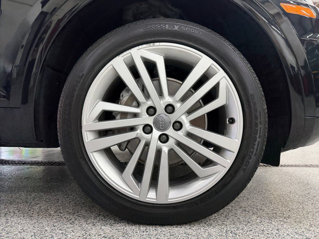 Used 2019 Audi Q5 2.0T Premium Plus w/ Premium Plus Package AWD/4WD image 41