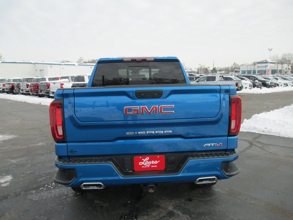 Used 2024 GMC Sierra 1500 AT4 w/ Technology Package image 7