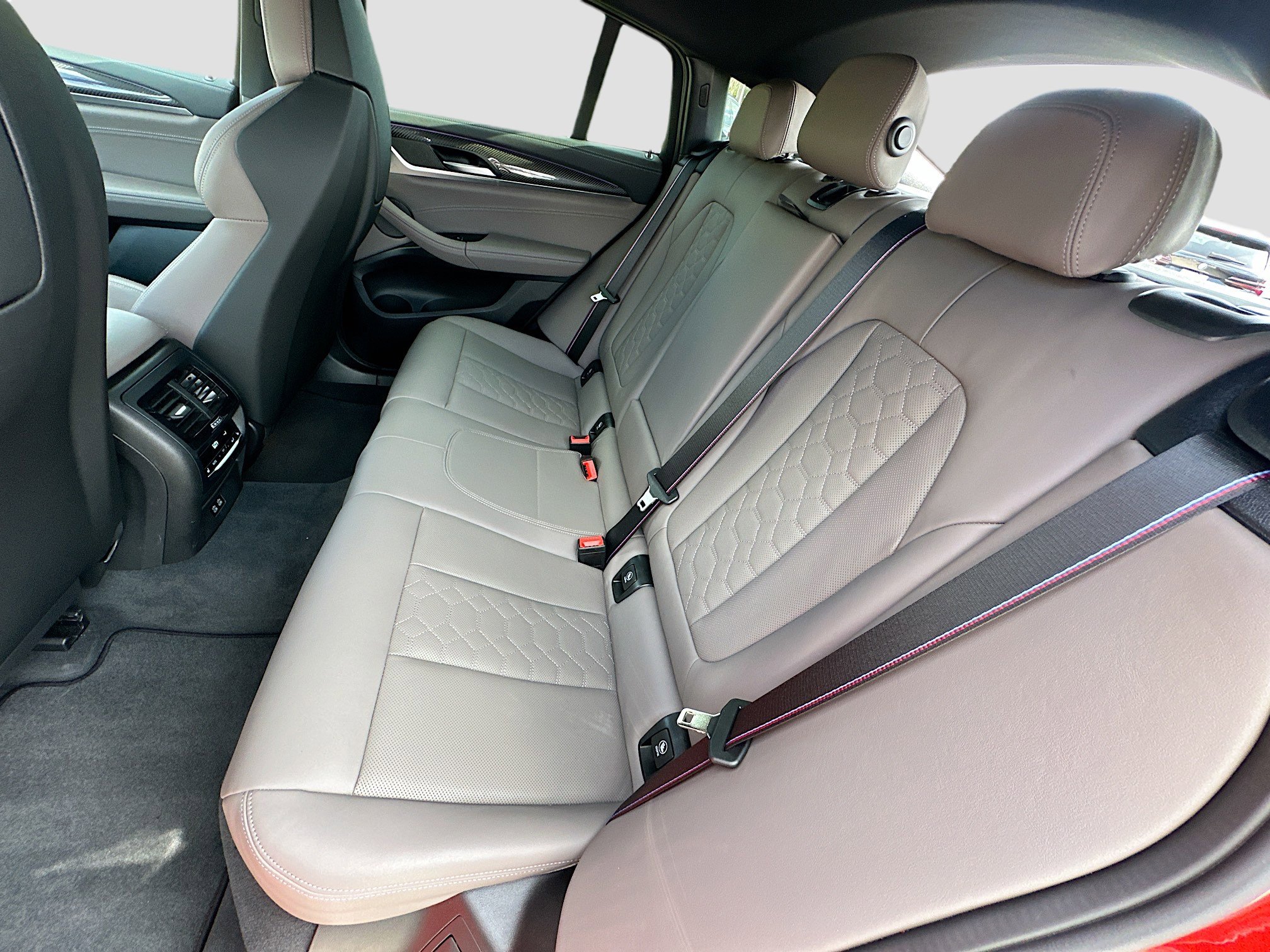 Used 2025 BMW X4 M w/ Competition Package image 26