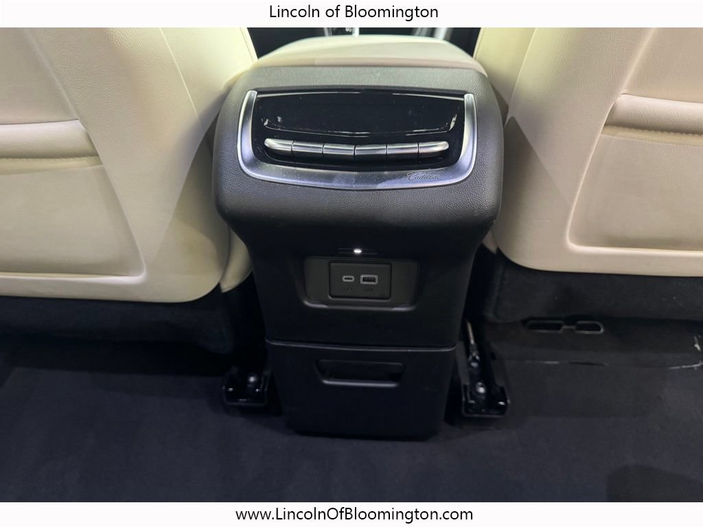 Used 2024 Cadillac XT6 Sport w/ LPO, Onyx Lite Package AWD/4WD image 17