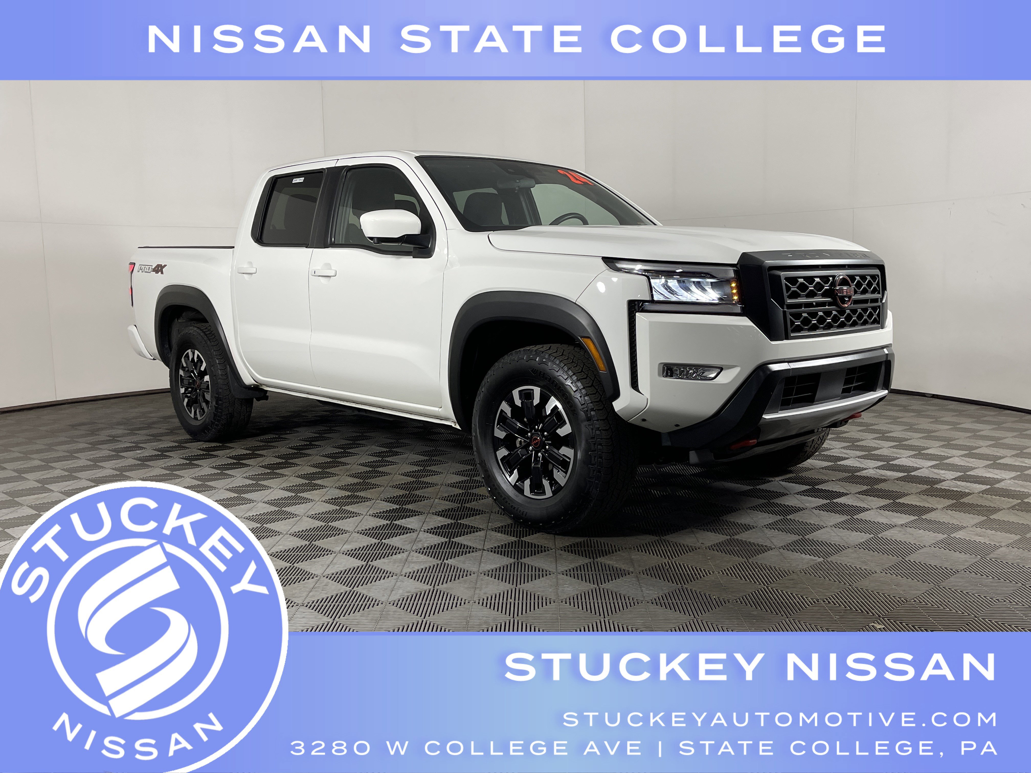 Used 2024 Nissan Frontier PRO-4X w/ Pro Convenience Package image 1