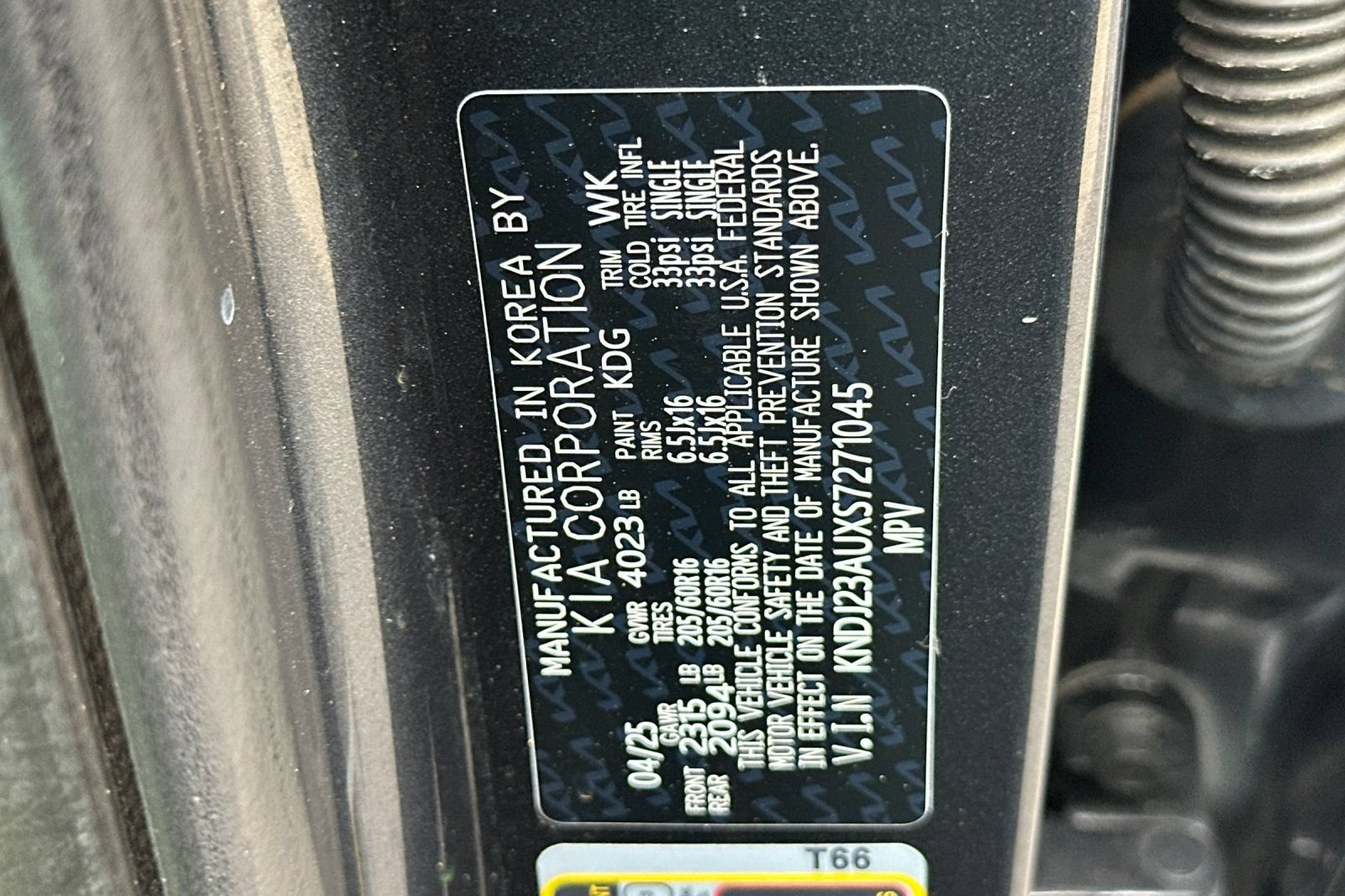 Used 2025 Kia Soul LX w/ LX Technology Package FWD image 28