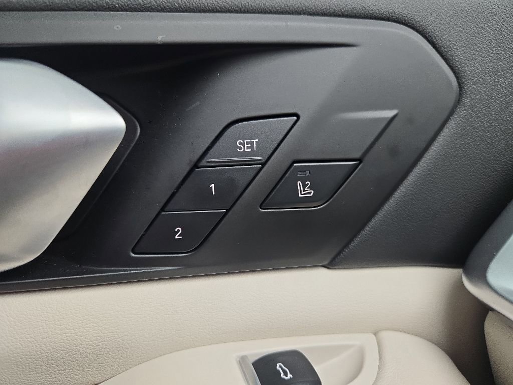 Used 2024 BMW X5 M60i AWD/4WD image 24