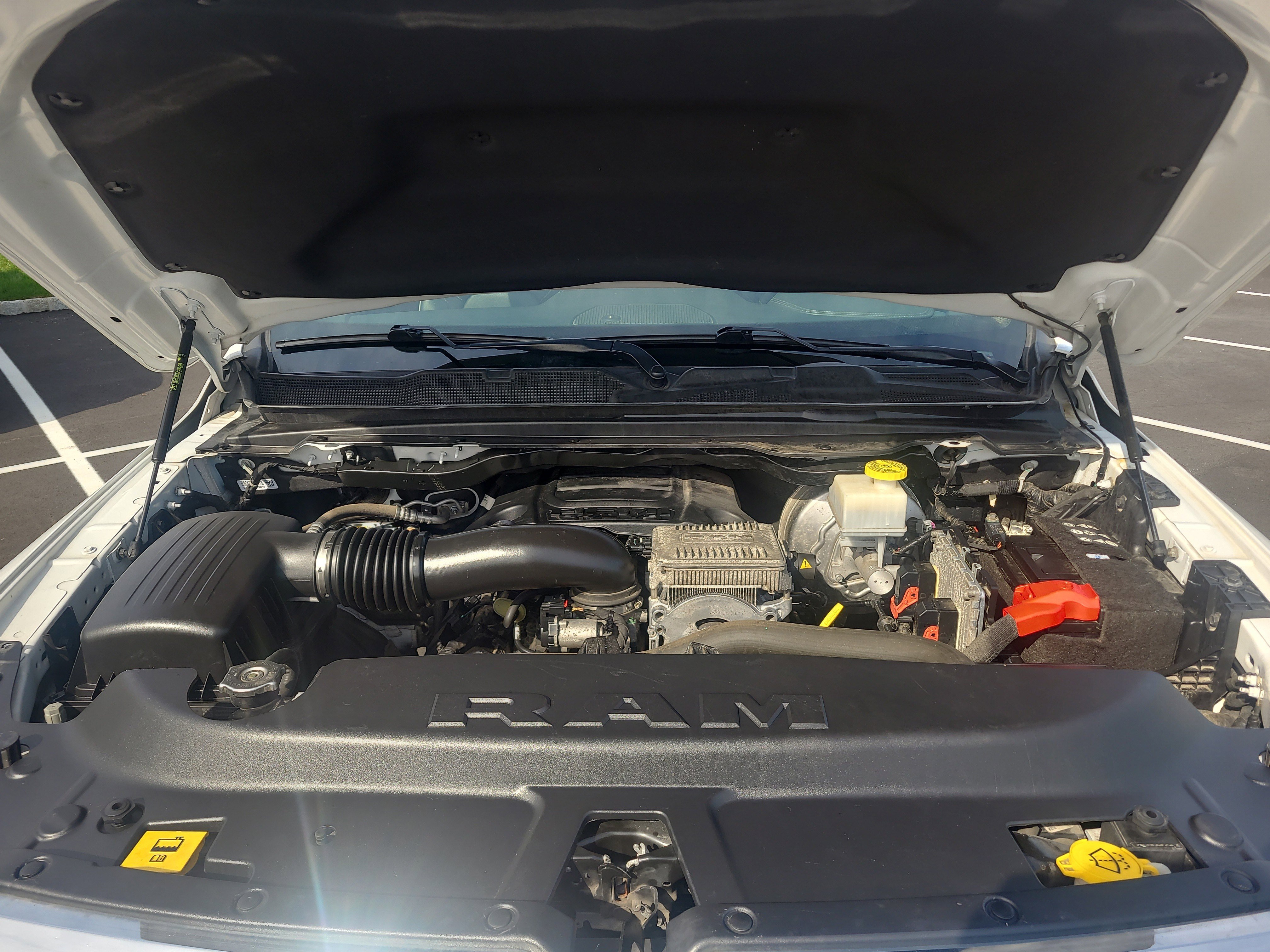 Used 2021 RAM 1500 Laramie AWD/4WD image 32