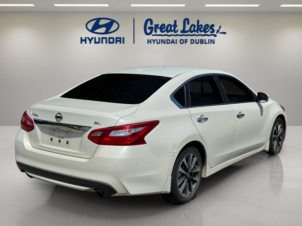 Used 2016 Nissan Altima 2.5 SL w/ 2.5 Technology w/LED Package FWD image 5