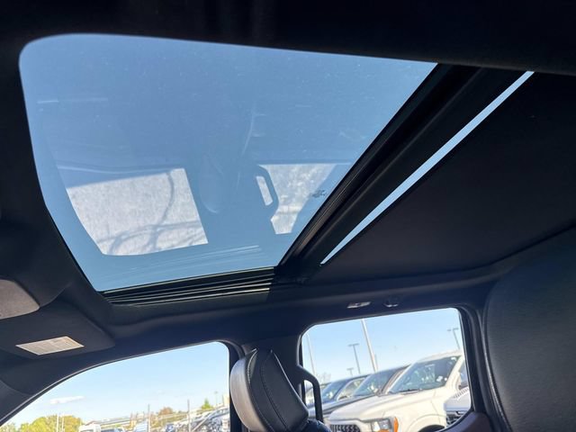Used 2023 Ford F150 Lariat AWD/4WD image 29