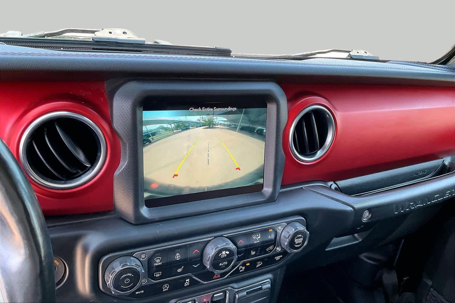 Used 2021 Jeep Wrangler Unlimited Rubicon AWD/4WD image 25