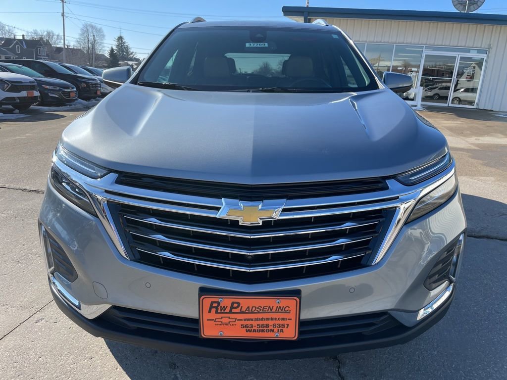 Used 2023 Chevrolet Equinox Premier image 24