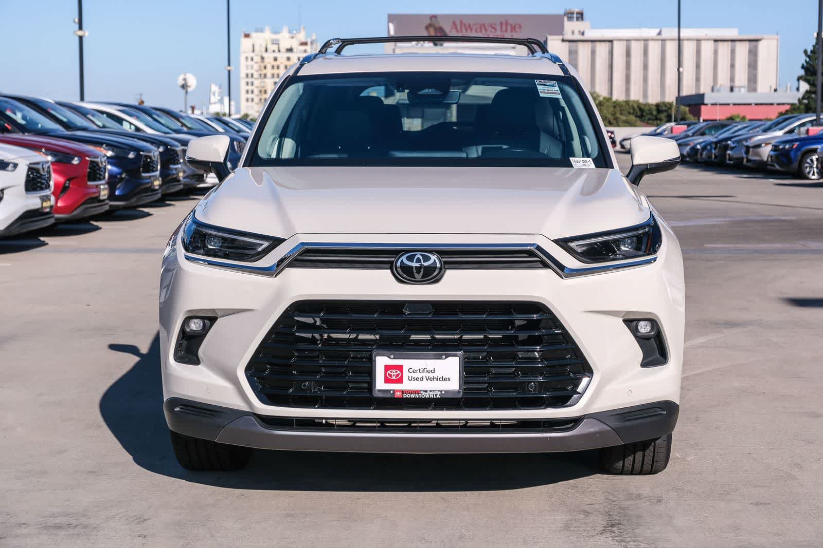 Certified 2024 Toyota Grand Highlander FWD image 2