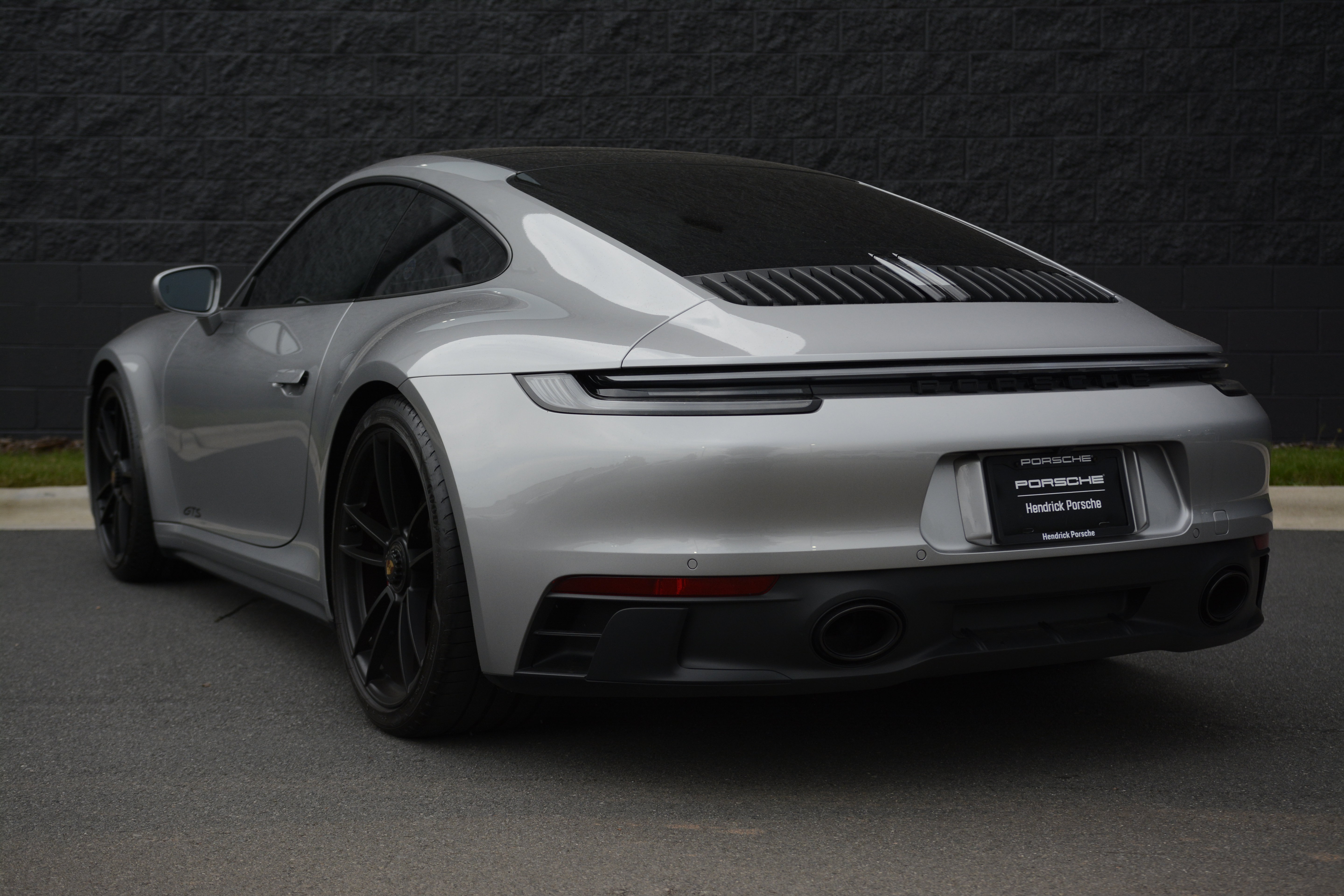 Certified 2023 Porsche 911 Carrera GTS RWD image 3