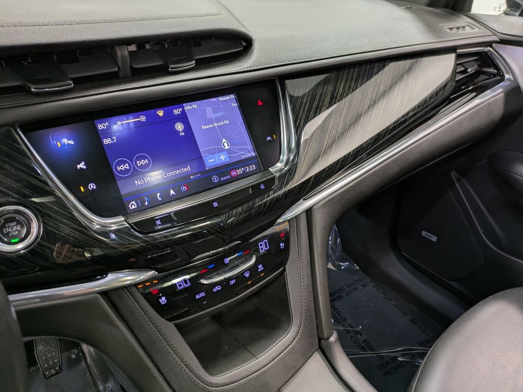 Used 2020 Cadillac XT6 Premium Luxury image 11