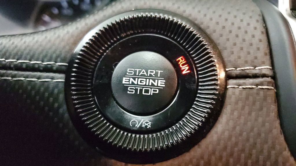 Used 2024 Jeep Compass Latitude w/ Altitude Special Edition image 27