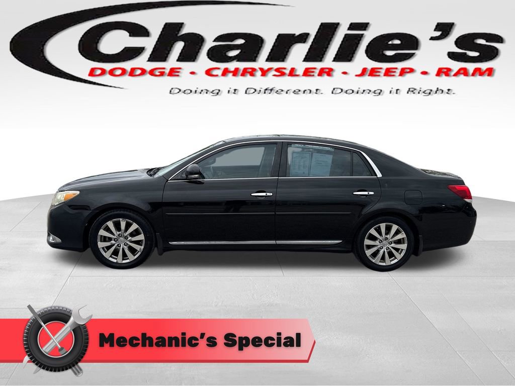 Used 2011 Toyota Avalon Limited