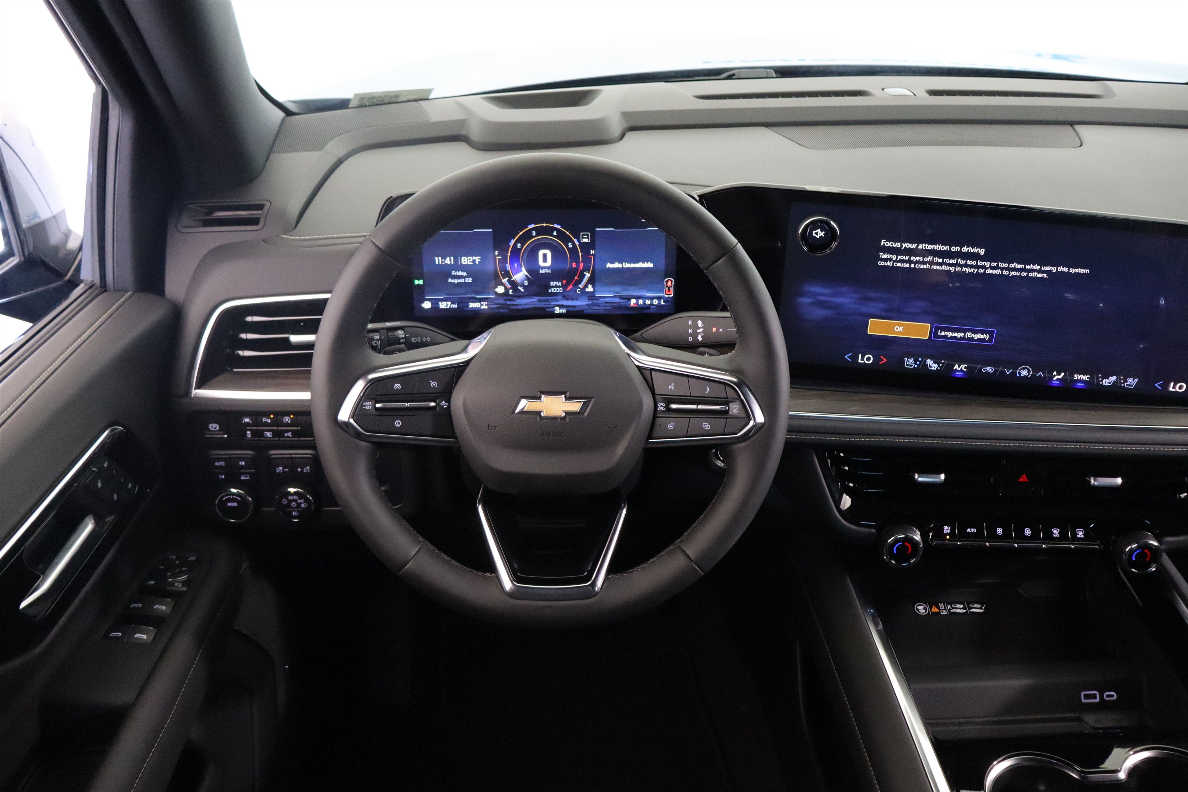 New 2025 Chevrolet Suburban Premier image 17