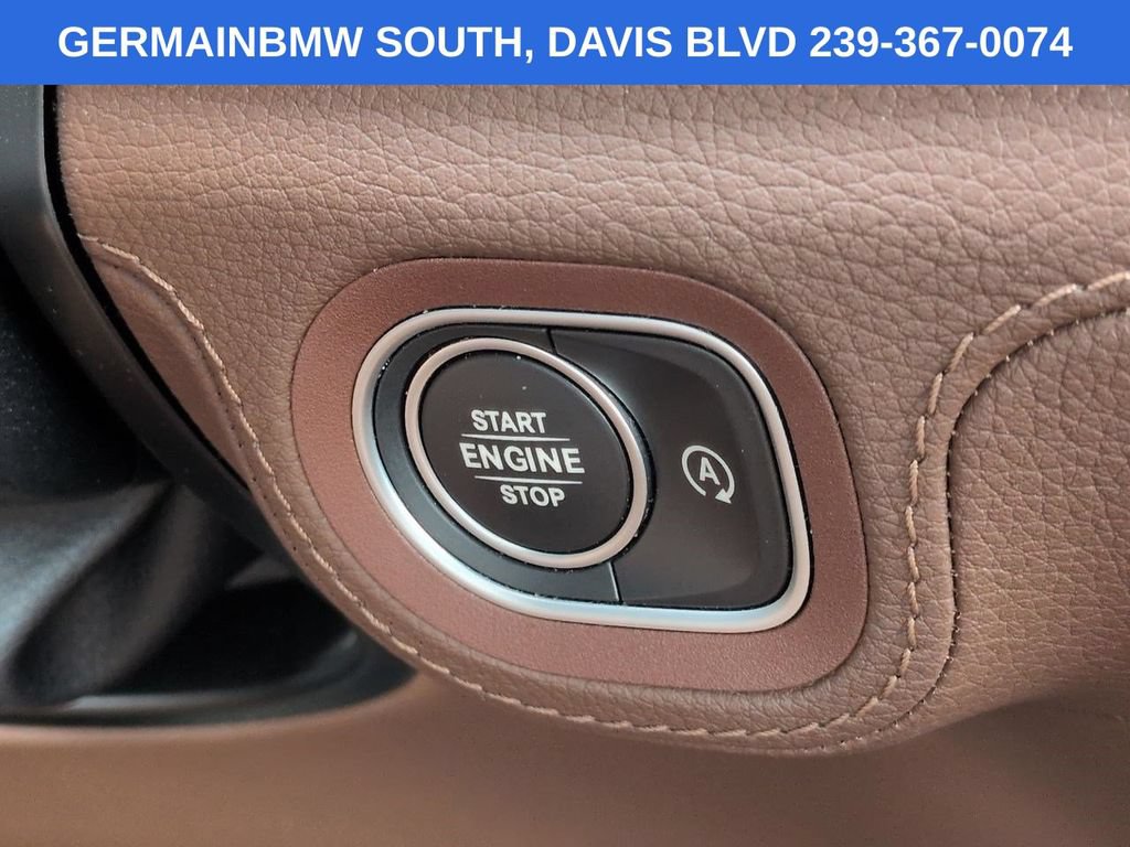 Used 2024 Mercedes-Benz GLE 350 4MATIC image 32