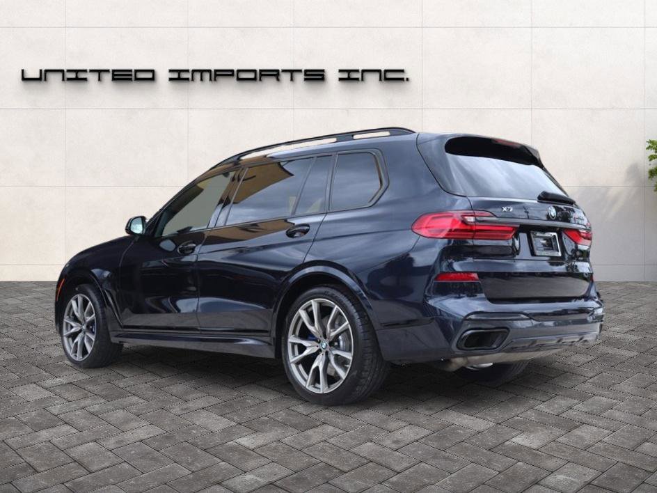 Used 2022 BMW X7 M50i AWD/4WD image 3