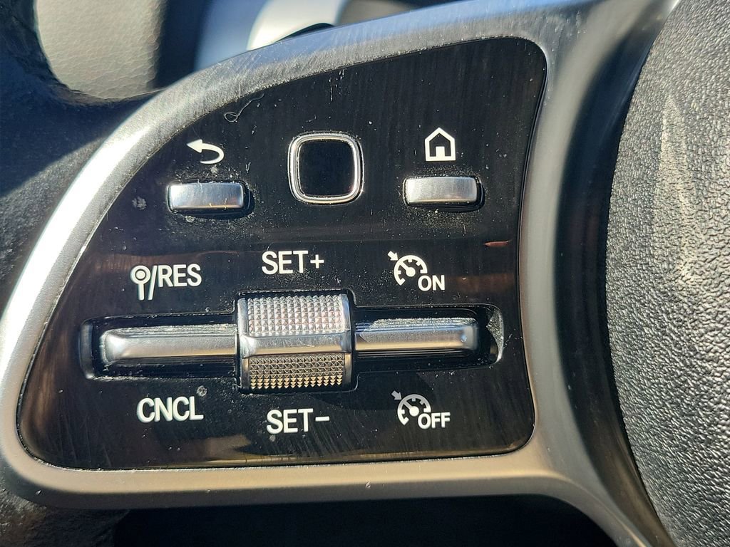 Used 2022 Mercedes-Benz GLB 250 image 24