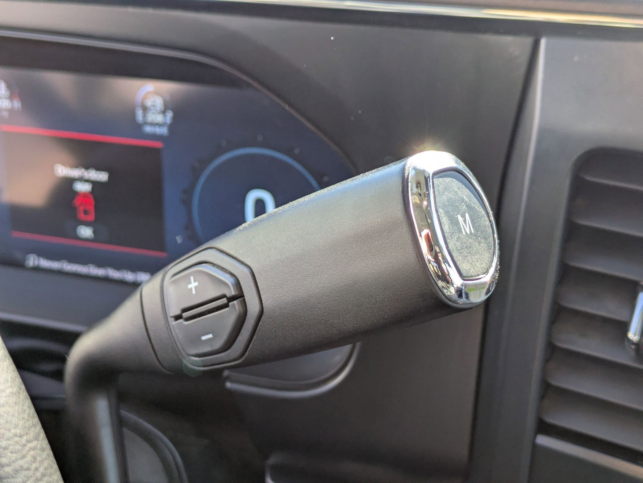 Used 2025 Ford F350 Lariat image 24