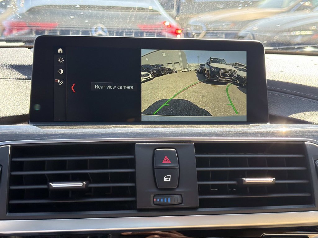 Used 2018 BMW 330i Sedan RWD image 26