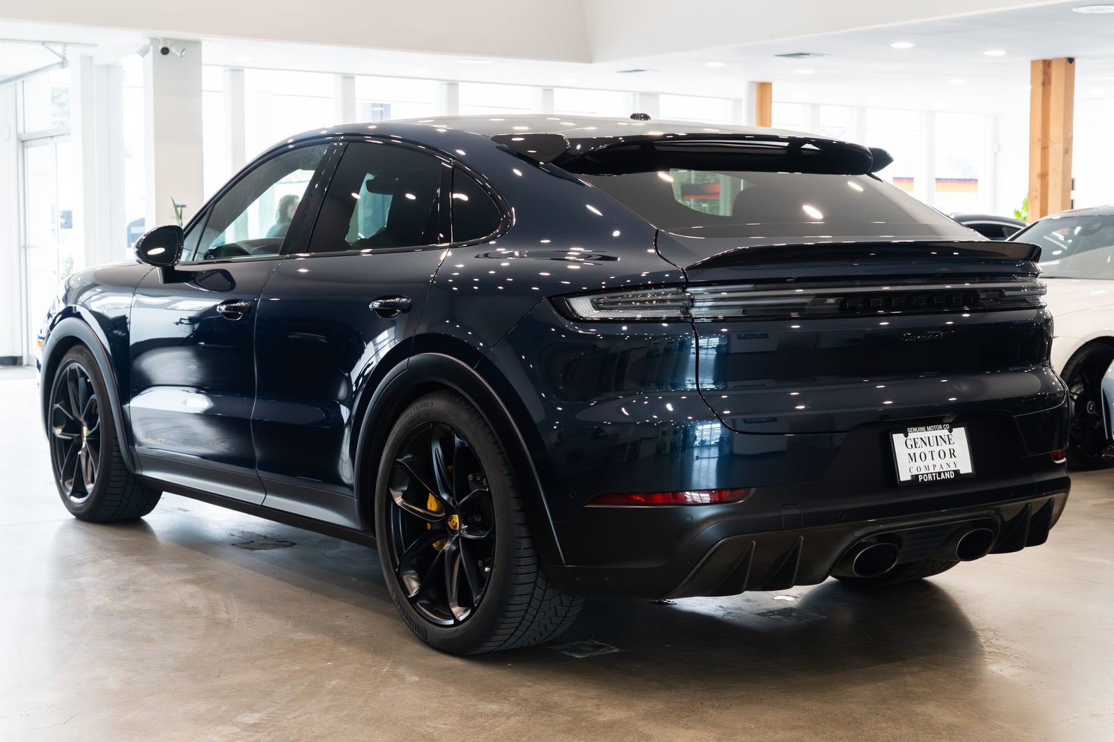 Used 2024 Porsche Cayenne Turbo GT image 6