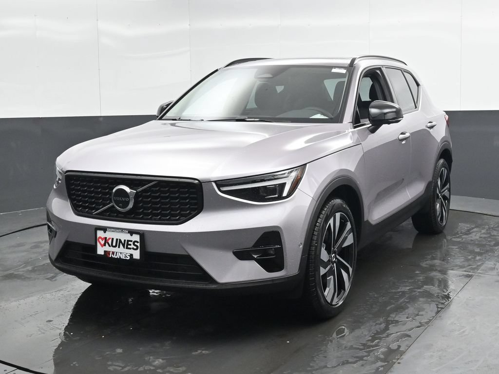 New 2026 Volvo XC40 B5 Ultra w/ Protection Package Premier AWD/4WD image 5