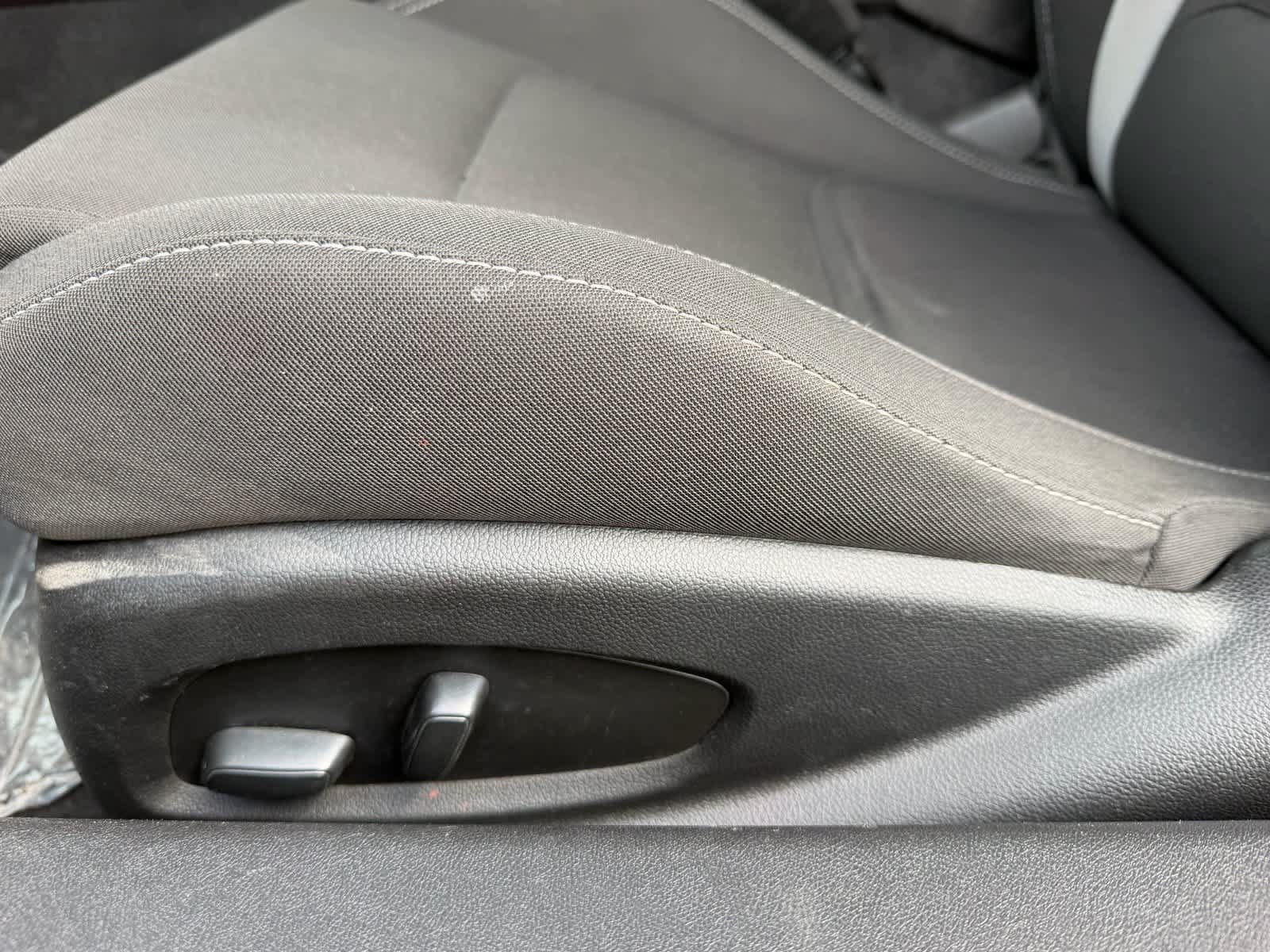 Used 2023 Chevrolet Camaro LT RWD image 20