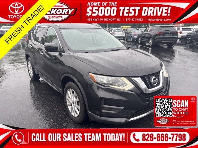Used 2017 Nissan Rogue SV