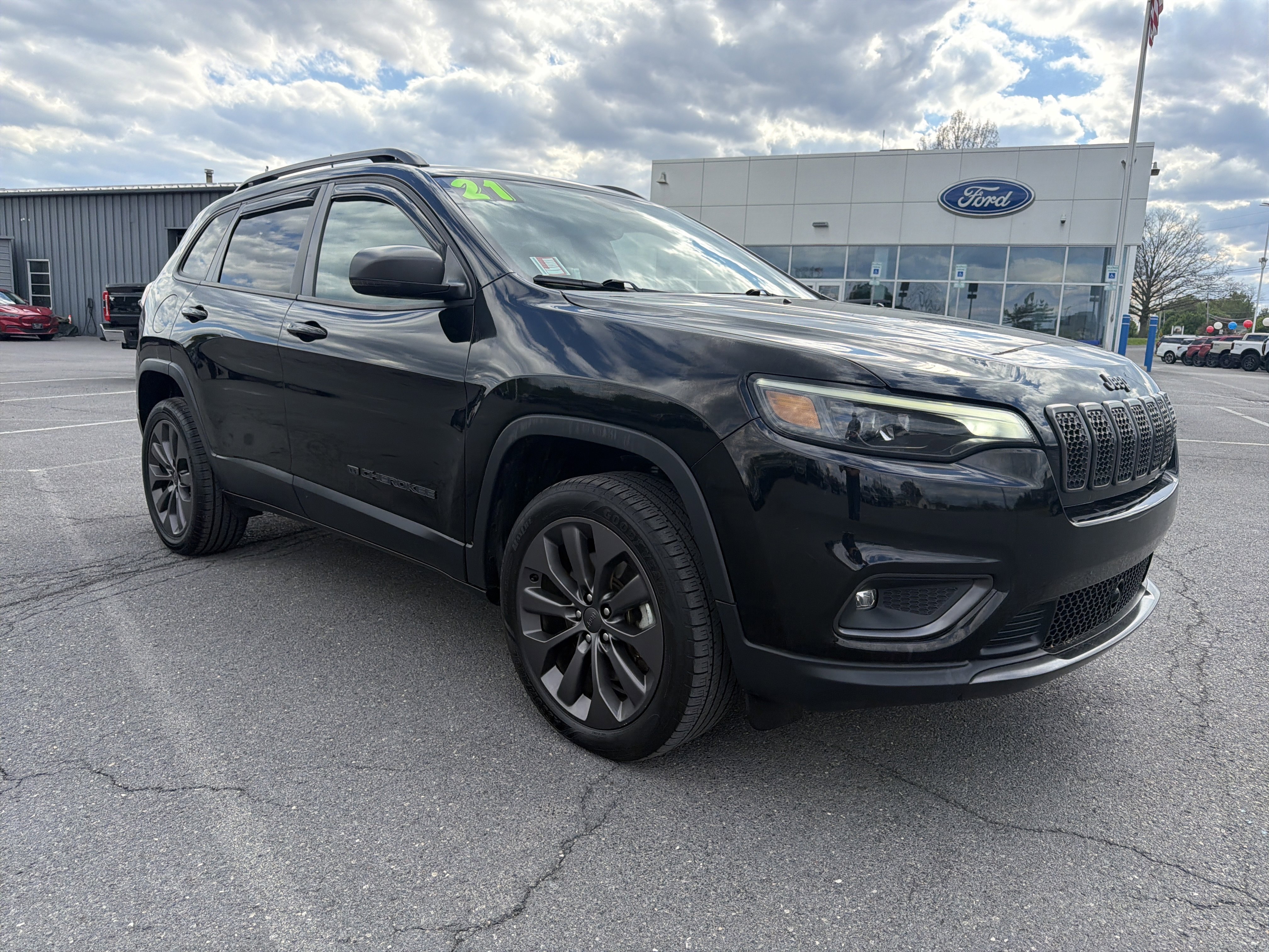 Used 2021 Jeep Cherokee Latitude Lux 80th Anniv w/ Quick Order Package 26U 80TH AWD/4WD image 1