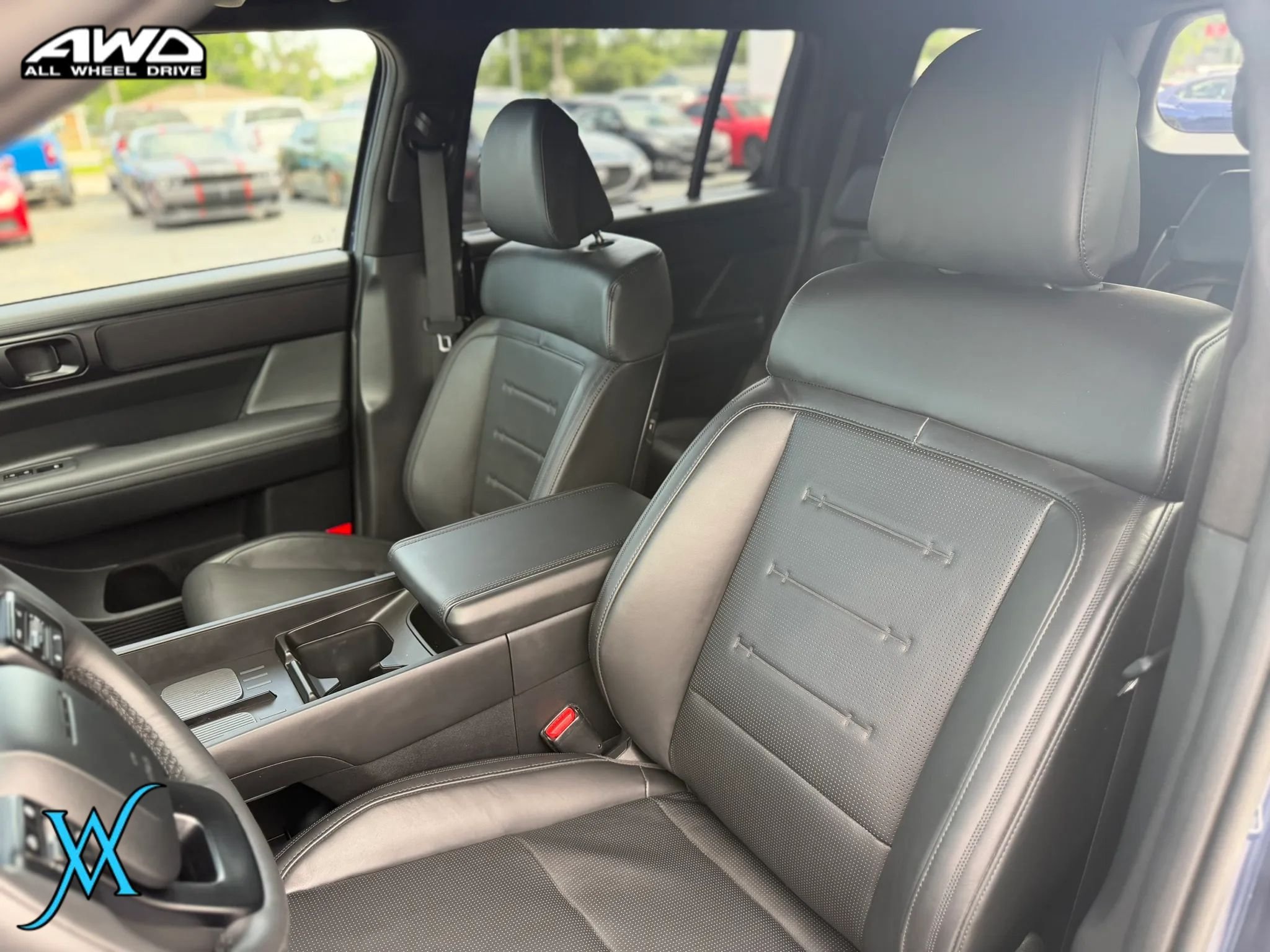 Used 2025 Hyundai Santa Fe Calligraphy AWD/4WD image 14
