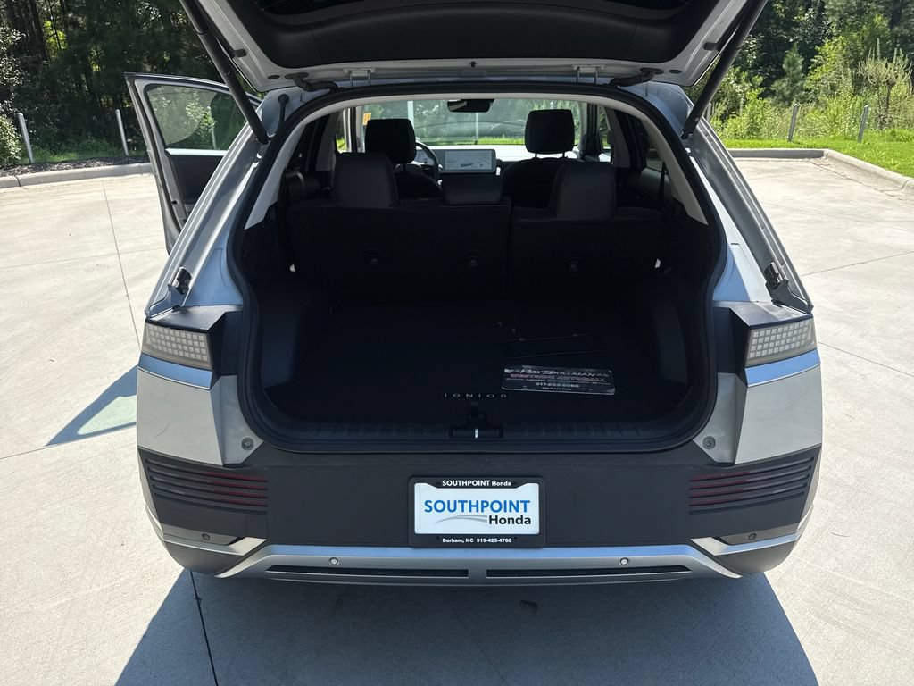 Used 2023 Hyundai Ioniq 5 SEL w/ Cargo Package RWD image 33