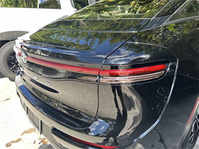 Used 2024 Toyota Crown XLE image 22