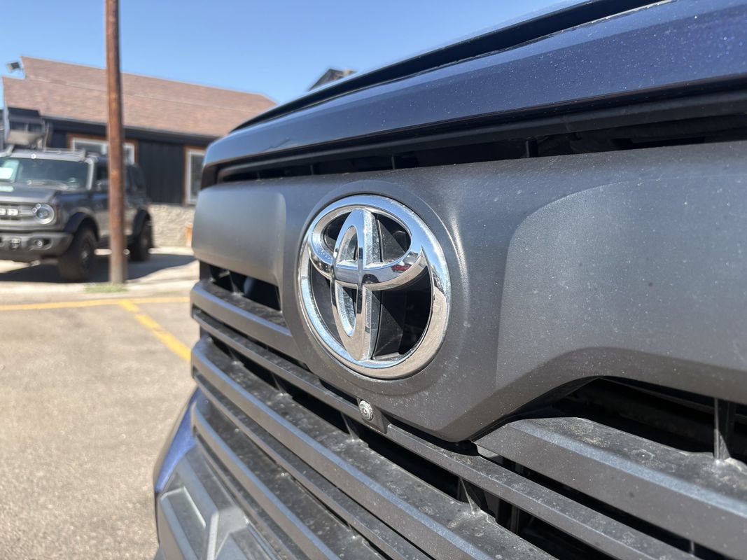 Used 2022 Toyota Tundra SR5 w/ Advanced Technology Package AWD/4WD image 11
