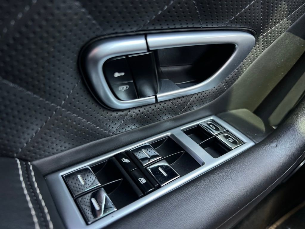 Used 2016 Bentley Continental GT image 46